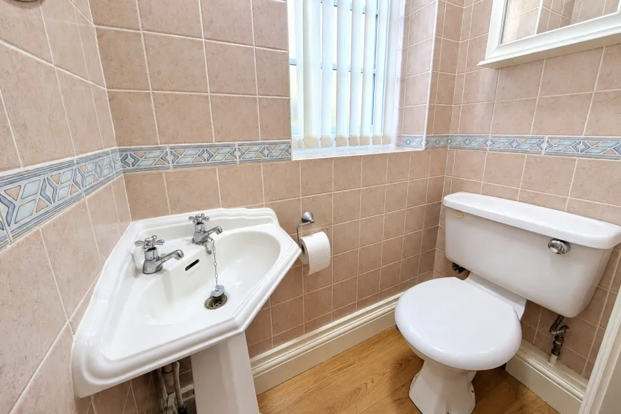 Chobham Road, Woking, GU21, photo 11