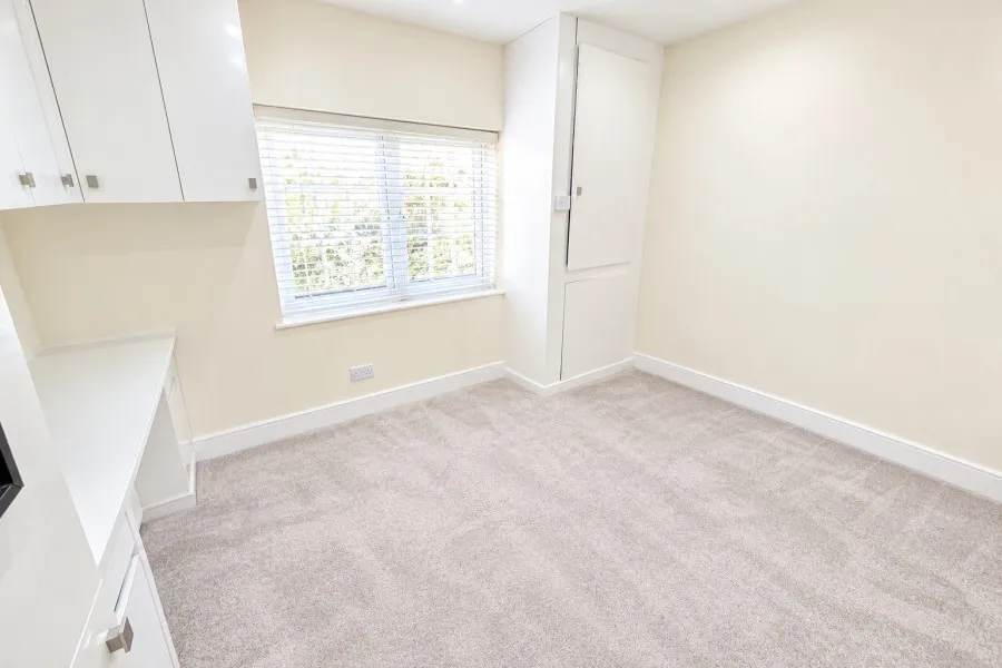 Chobham Road, Woking, GU21, photo 9