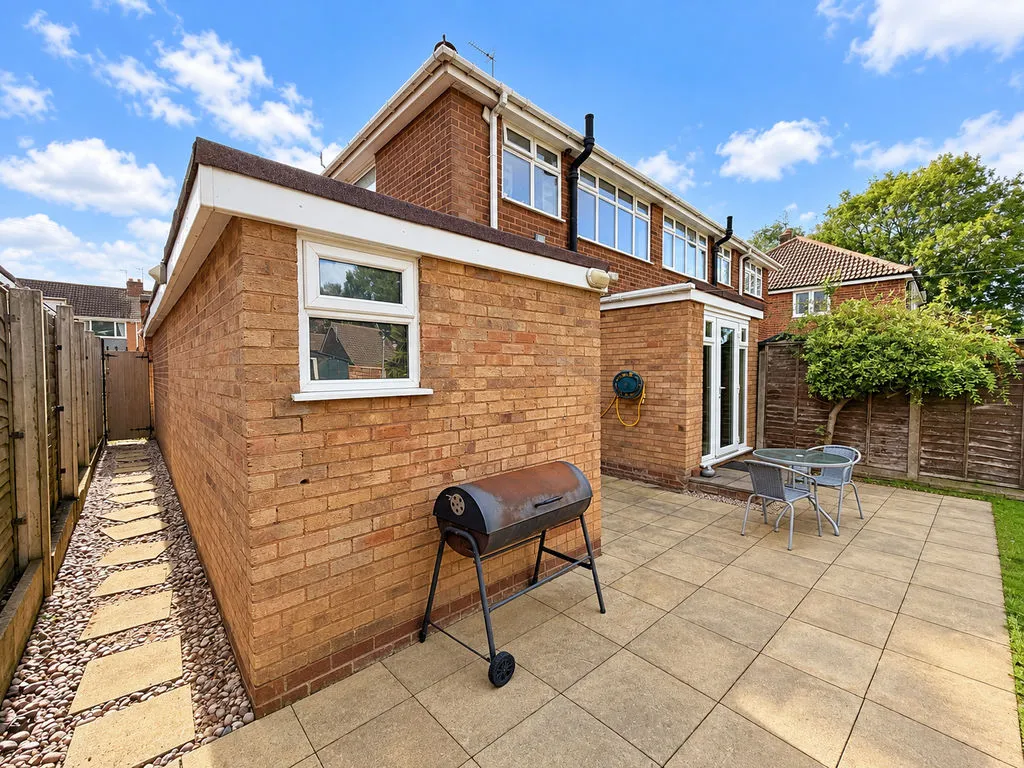 Lambourne Close, Great Wyrley, WS6, photo 14
