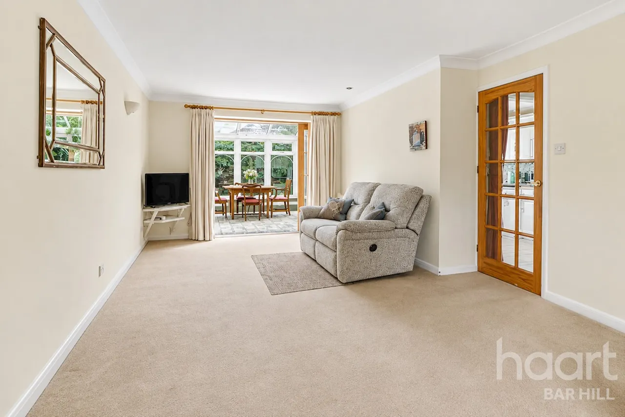 Kingfisher Close, Bourn, CB23, photo 6