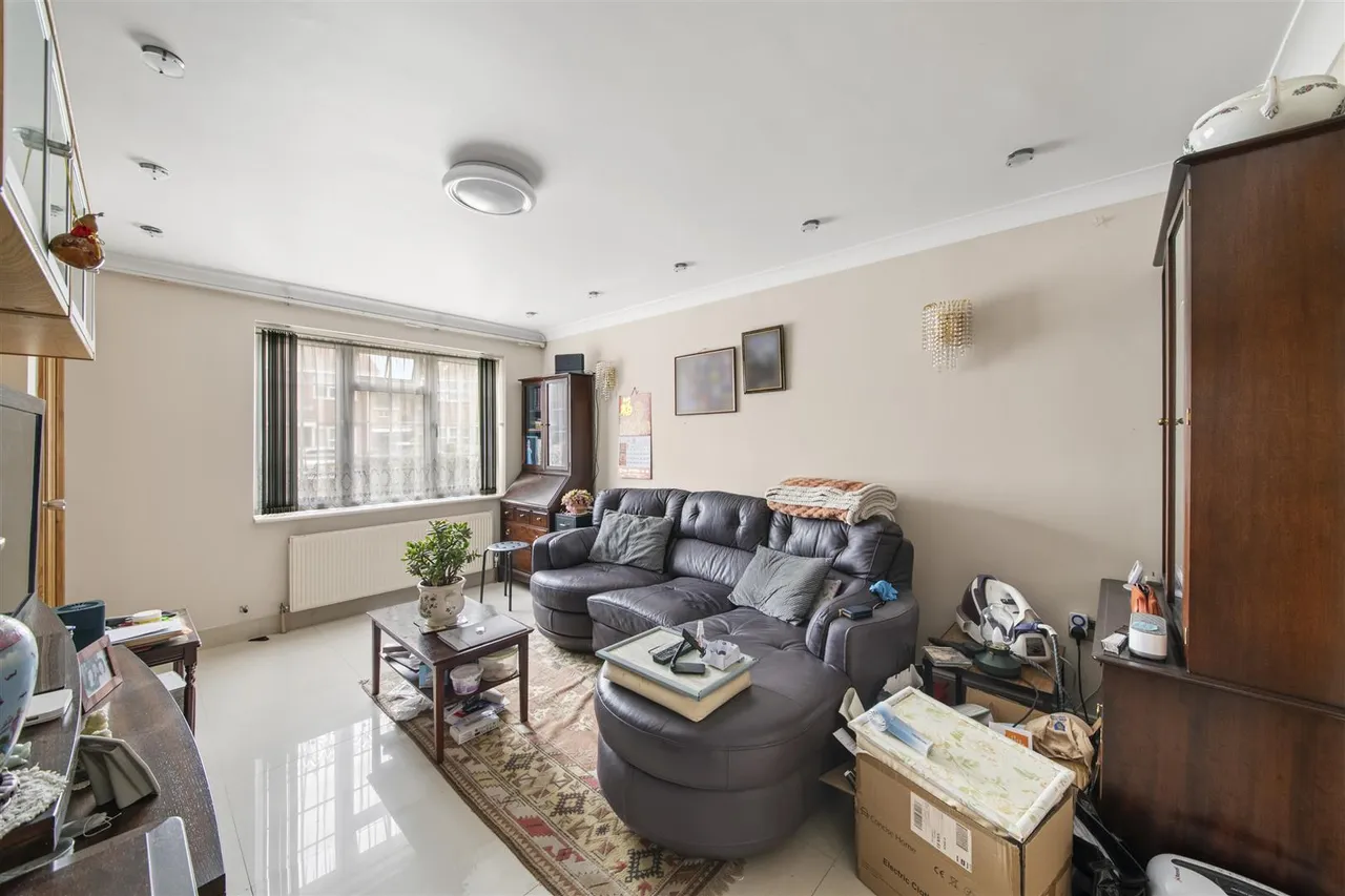 Paddington Close, Hayes, photo 5