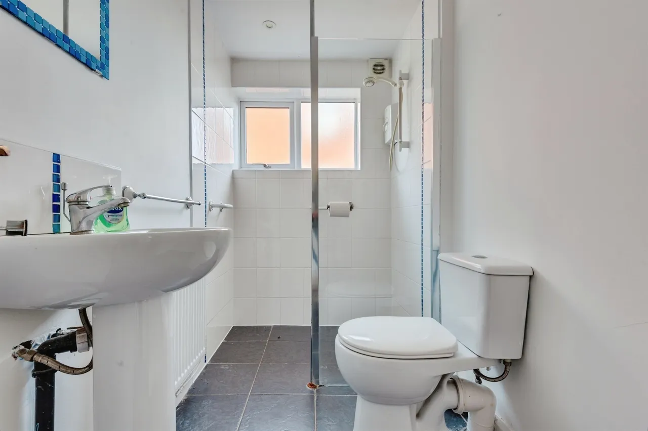 Fairways, Frodsham, WA6, photo 10