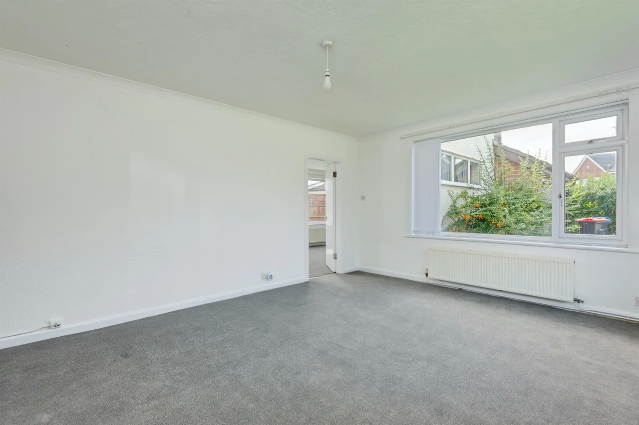 Fairways, Frodsham, WA6, photo 6