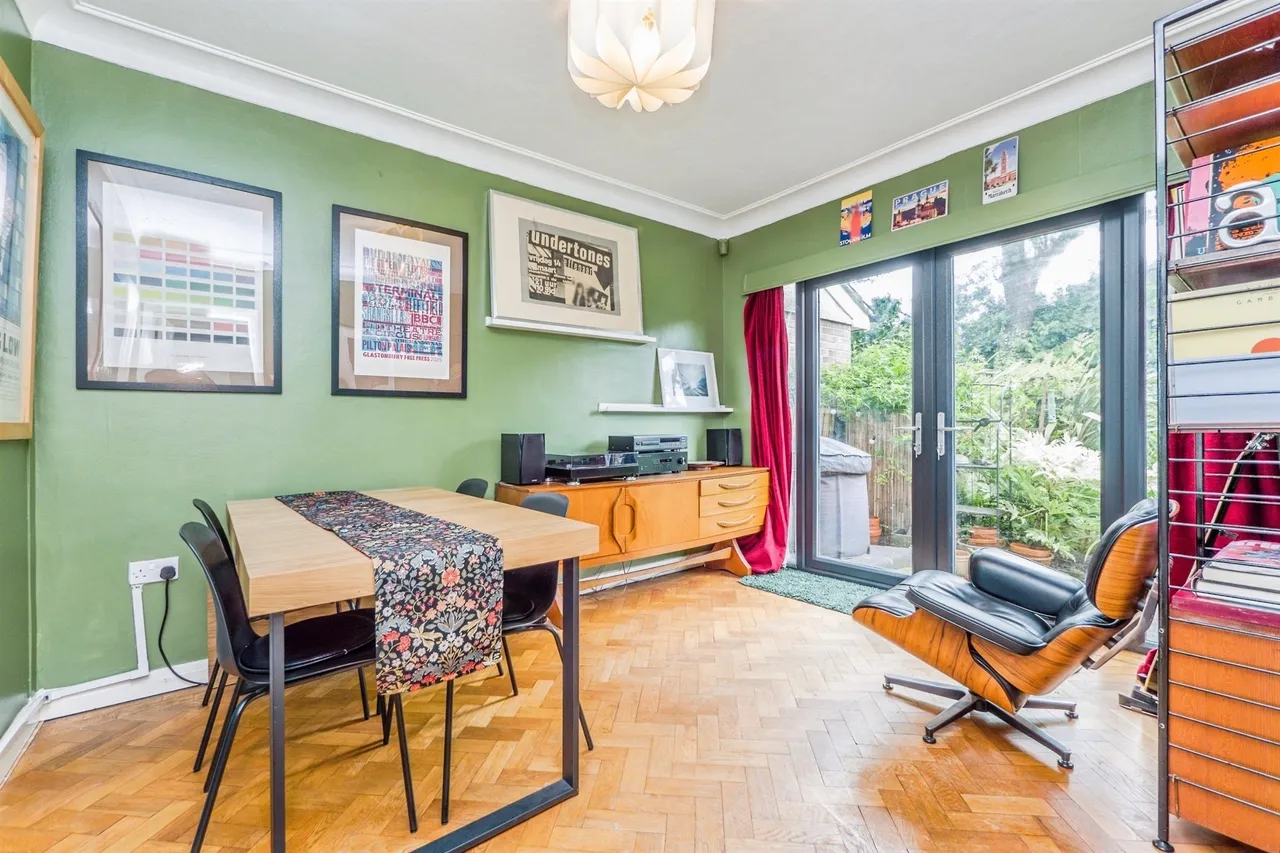 Rookwood Close, Cardiff, photo 5