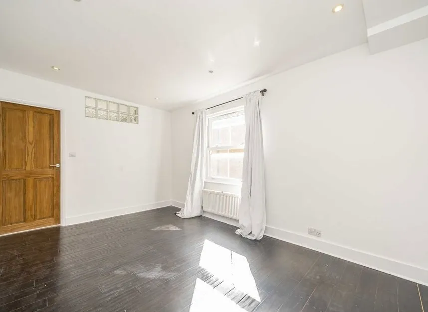 Devonshire Road, Chiswick, W4, photo 6