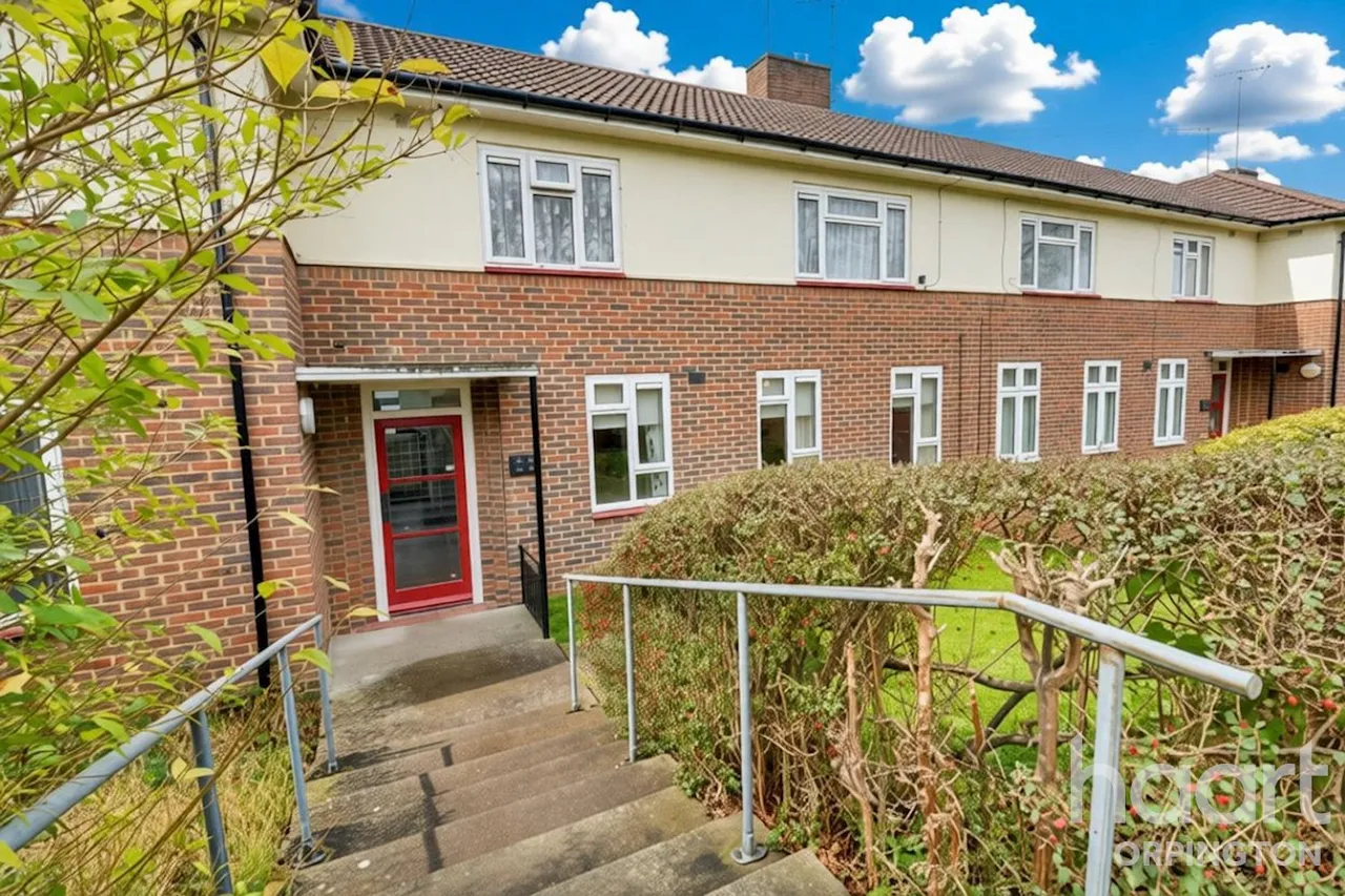 1 bed flat for sale, Mickleham Close, Orpington, BR5
