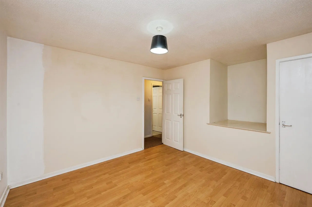 St Nicholas Close, Swansea, SA5, photo 14