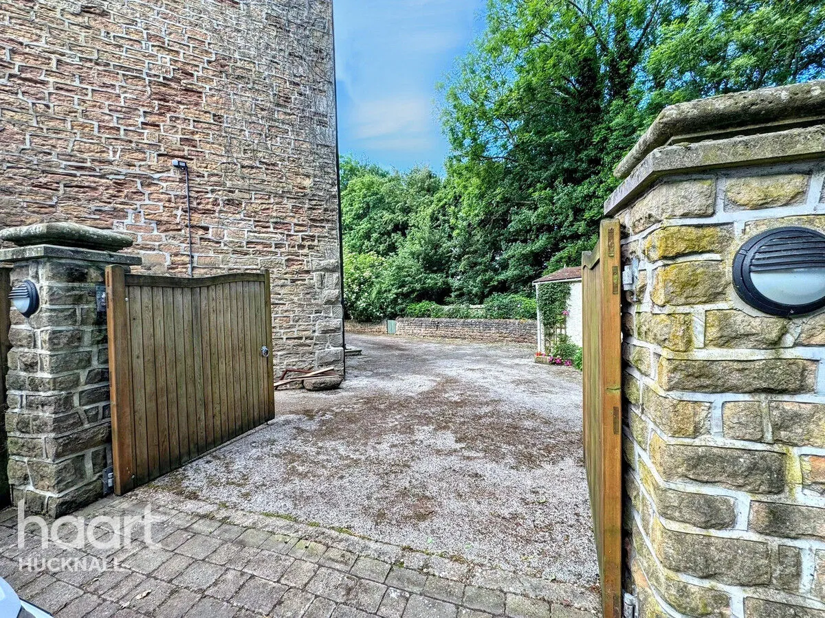 Moor Road, Nottingham, NG6, photo 3