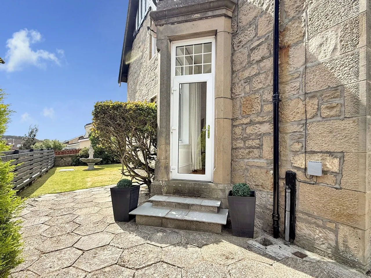 Young Street, Elgin, photo 20