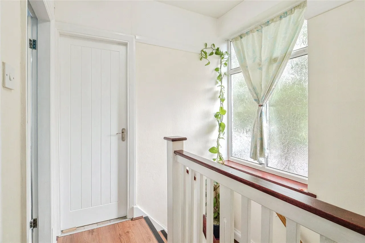 Canterbury Terrace, Westcotes, LE3, photo 12