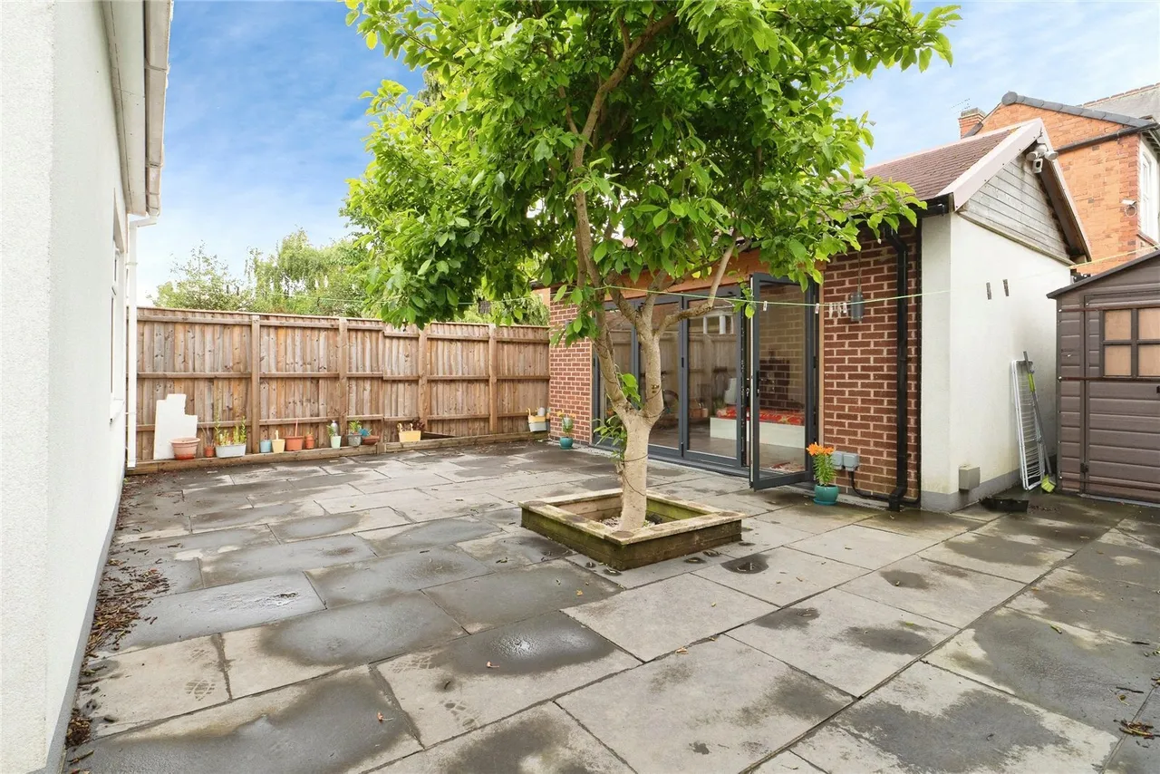 Canterbury Terrace, Westcotes, LE3, photo 20