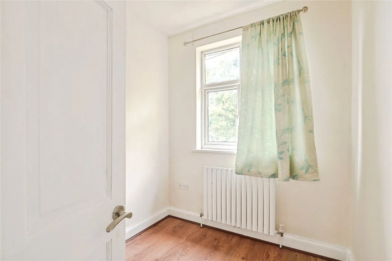 Canterbury Terrace, Westcotes, LE3, photo 17