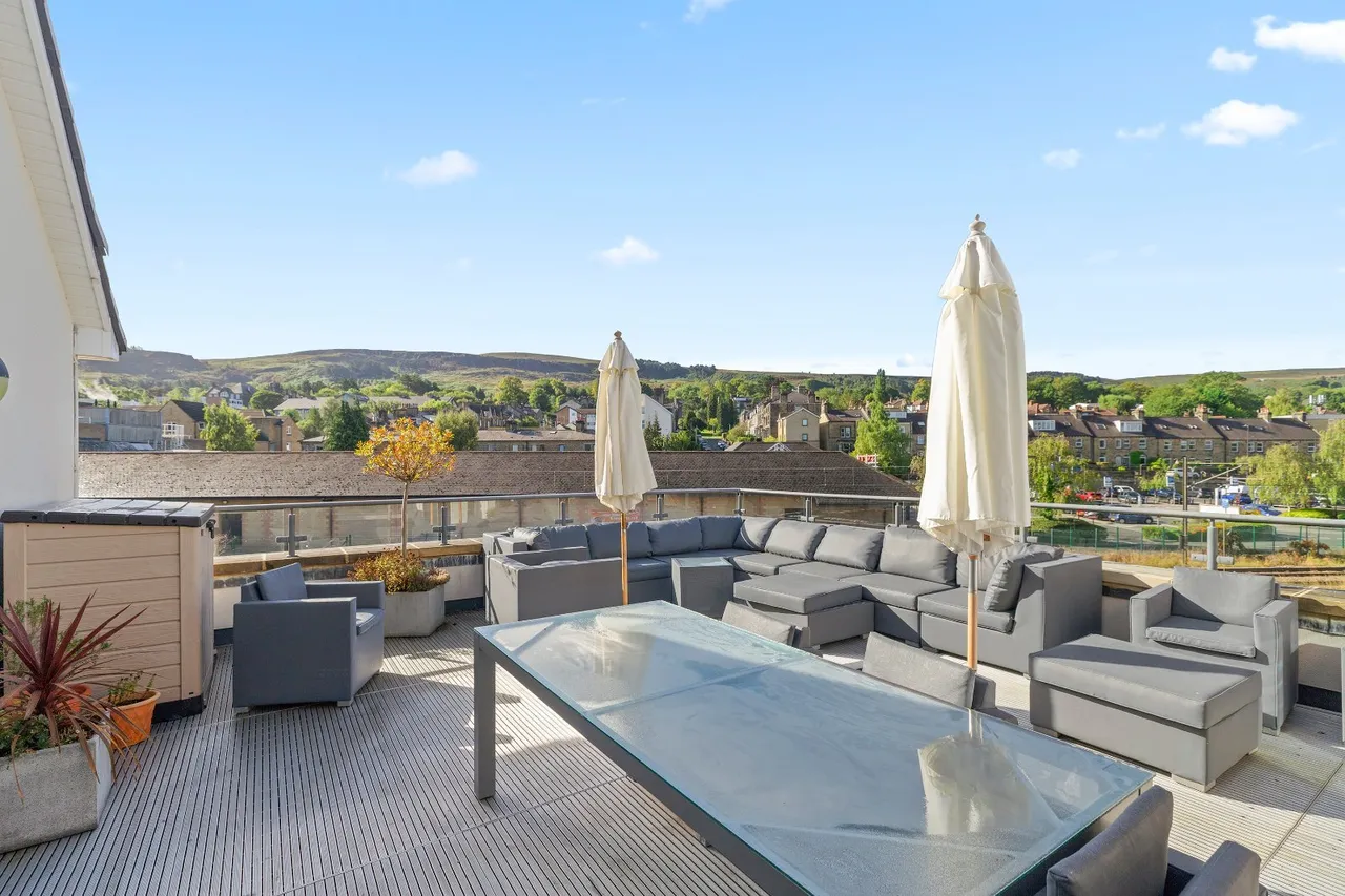 Railway Road, Ilkley, LS29, photo 14