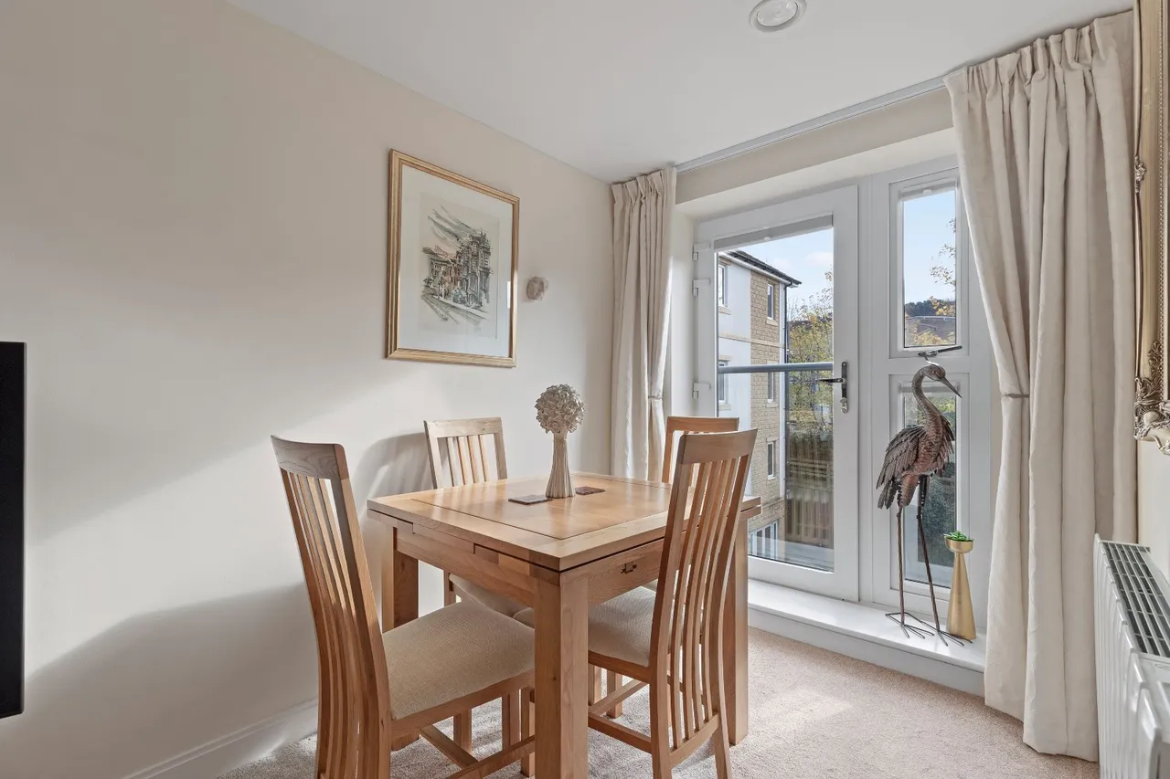 Railway Road, Ilkley, LS29, photo 4