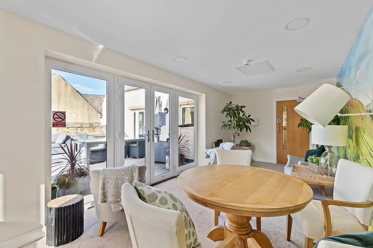 Railway Road, Ilkley, LS29, photo 13