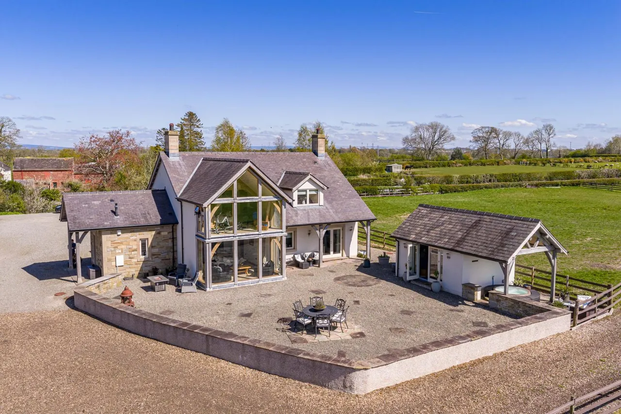 Hadrians House, Kirkandrews-On-Eden, CA5, photo 49