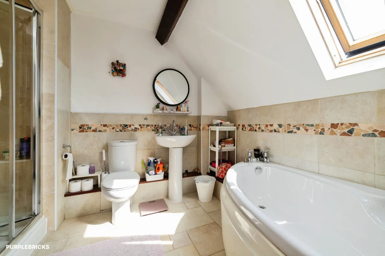 Clare Court, Sandy, SG19, photo 17