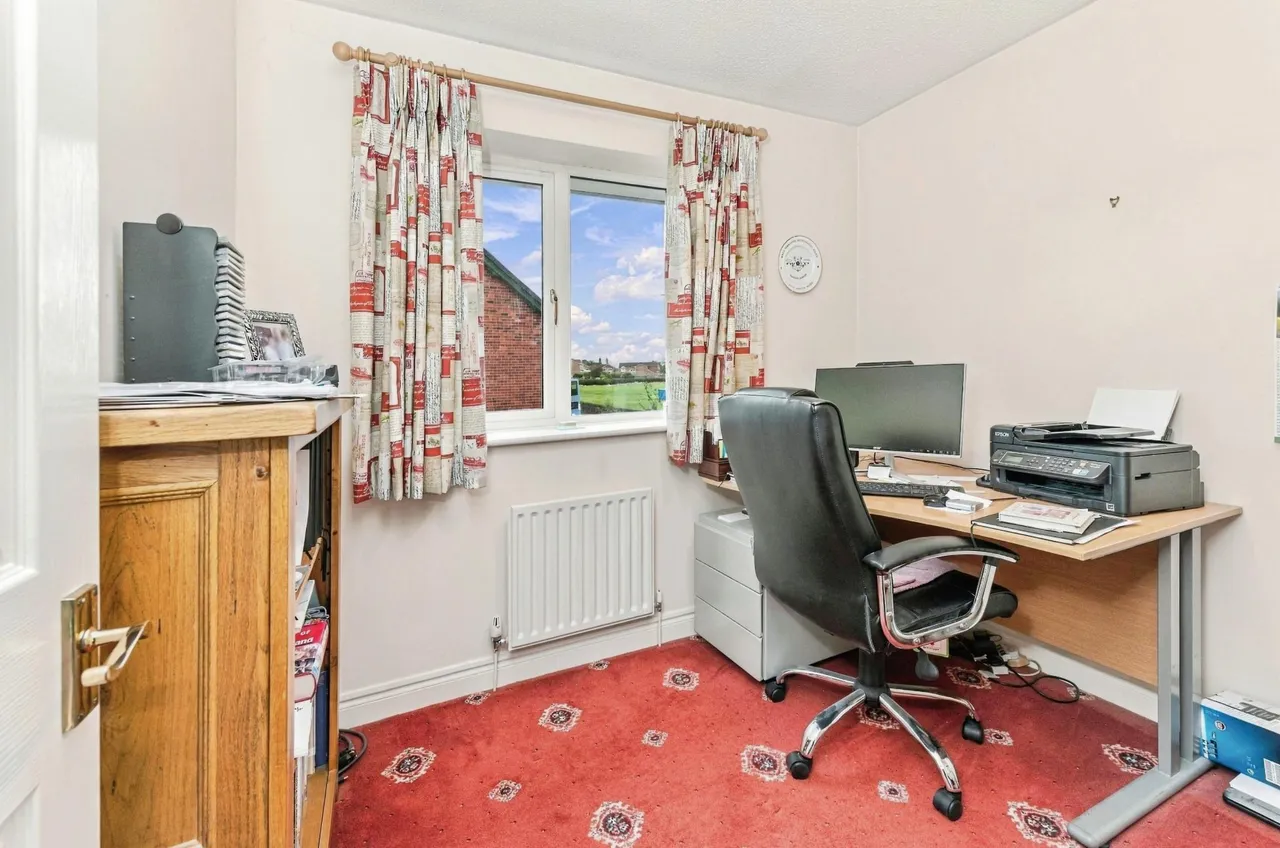 Sowood Court, Ossett, WF5, photo 20