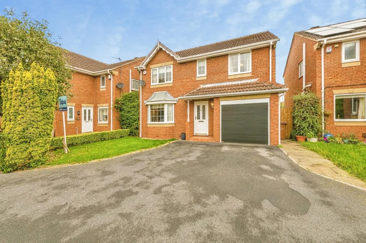 Sowood Court, Ossett, WF5, photo 24