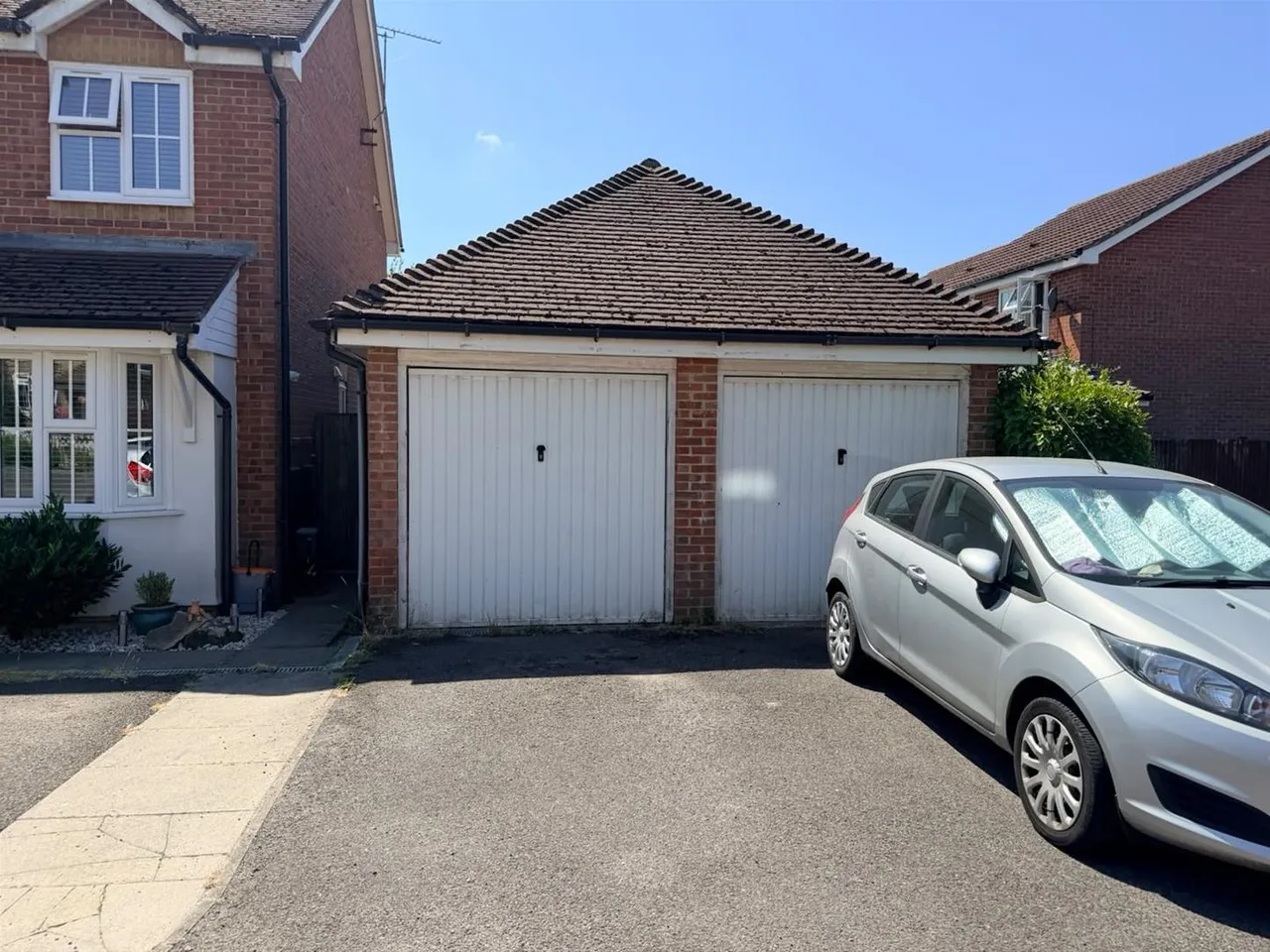 Ropeland Way, Horsham, West Sussex RH12 5NY, photo 2