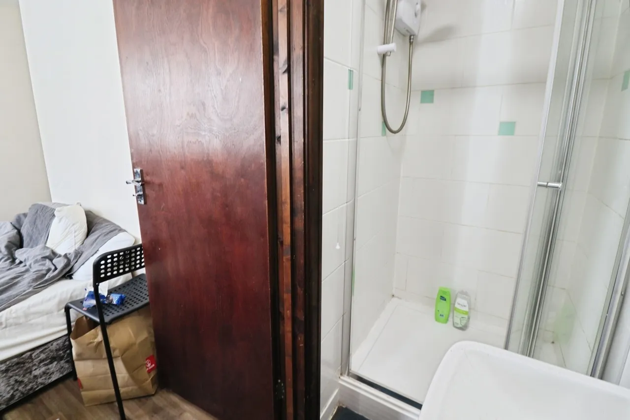 Mackintosh Place, Cardiff, CF24, photo 16