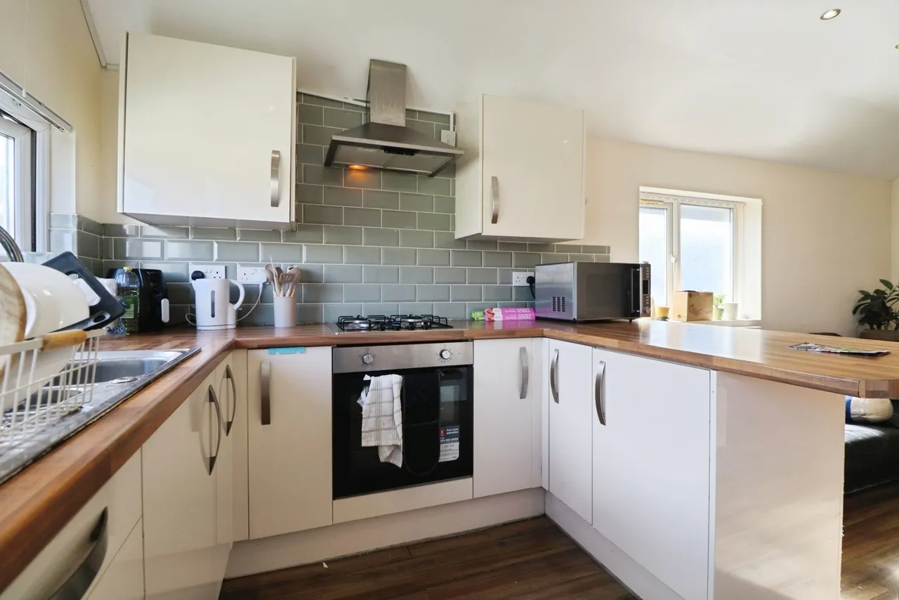 Mackintosh Place, Cardiff, CF24, photo 6