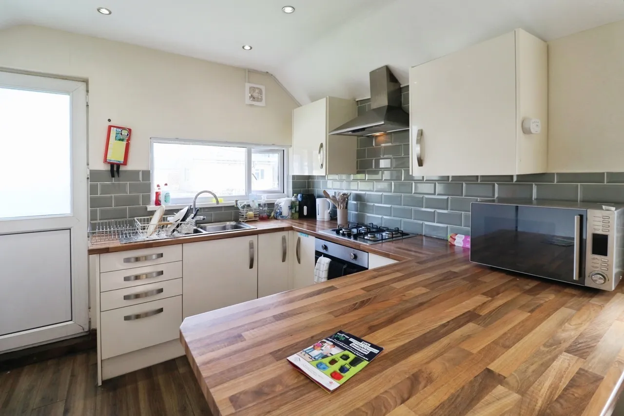 Mackintosh Place, Cardiff, CF24, photo 10