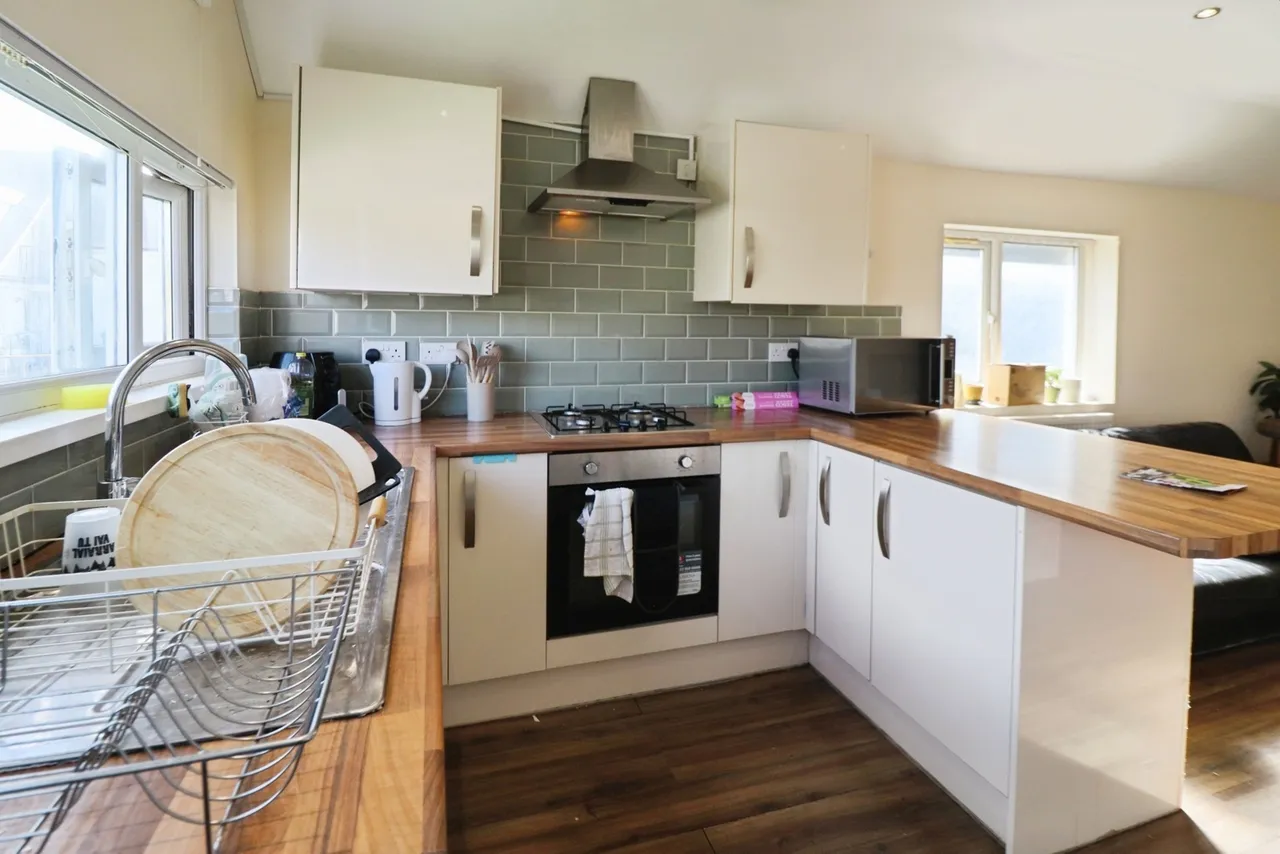 Mackintosh Place, Cardiff, CF24, photo 5