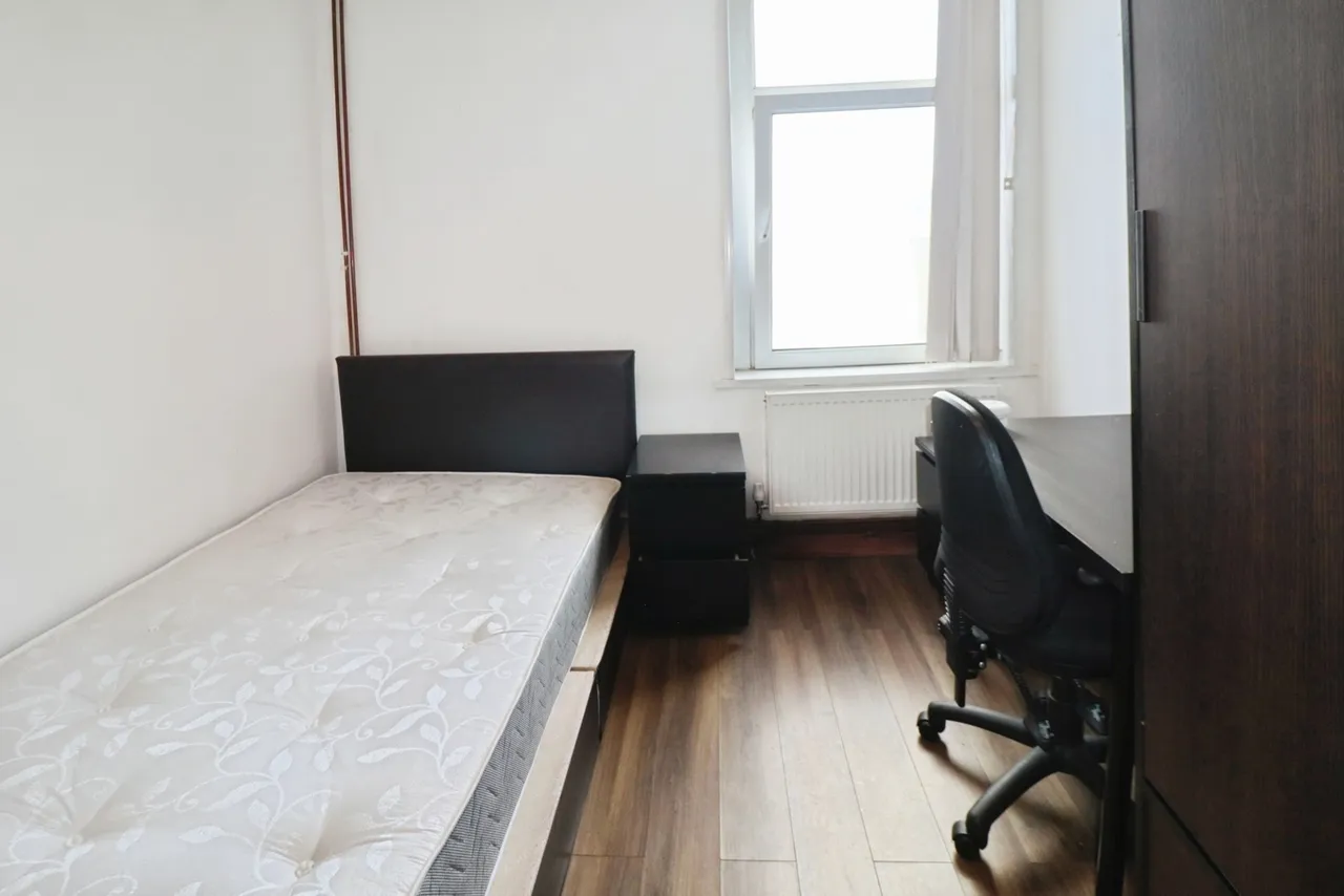 Mackintosh Place, Cardiff, CF24, photo 18