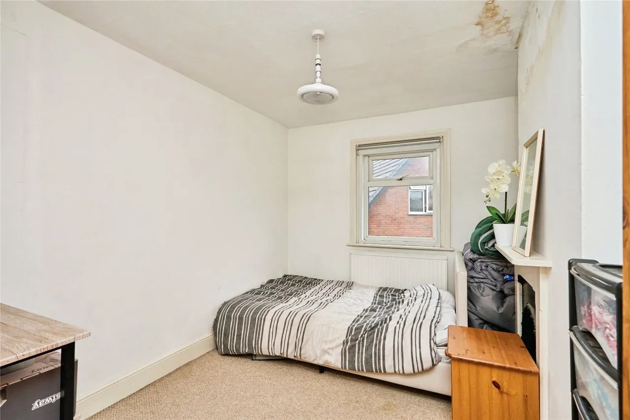 Bedford Row, Newport, PO30, photo 11