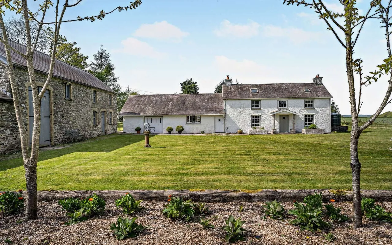 Capel Dewi, Llandysul, Ceredigion, SA44 4RG, photo 3