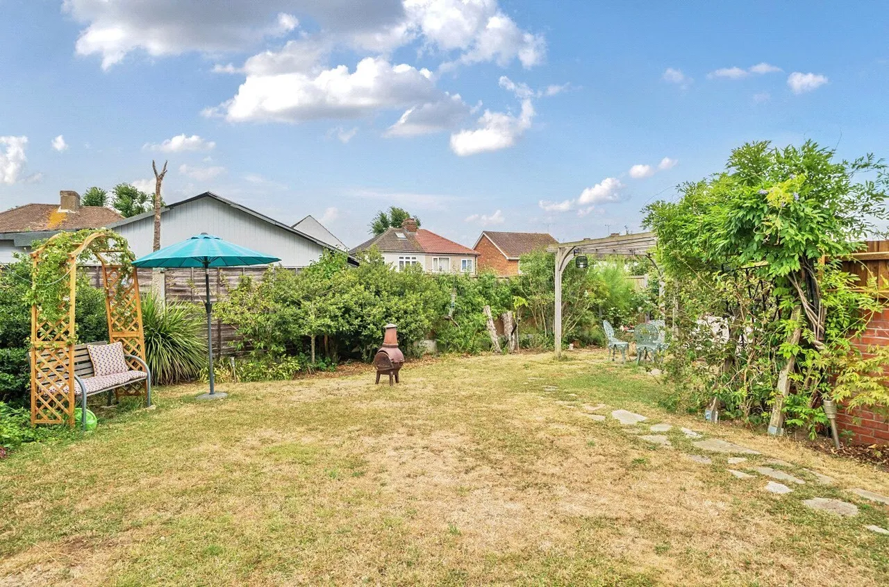 Mawney Close, Romford, RM7, photo 13