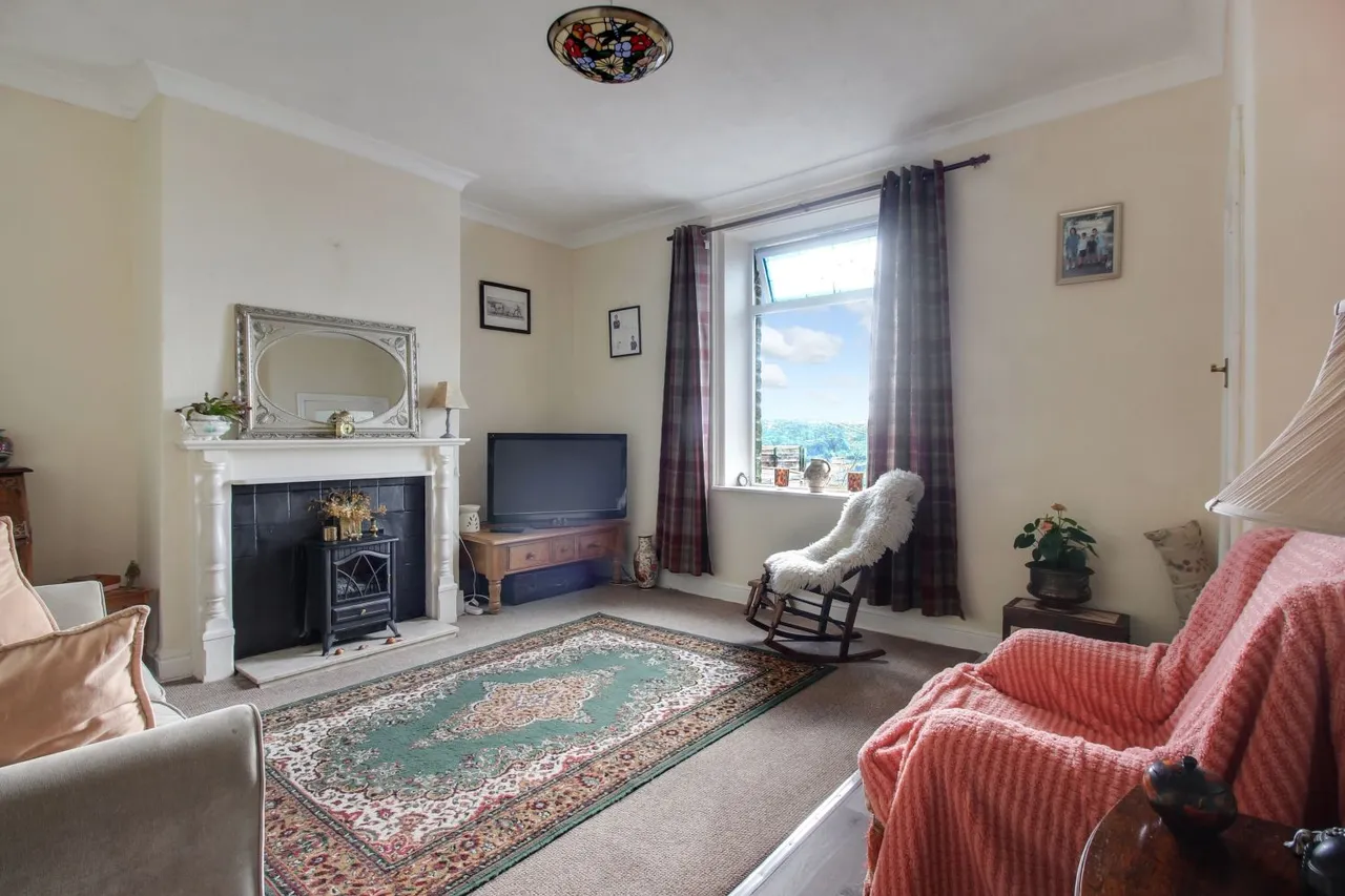 Rose Terrace, Delph Hill, HX2, photo 5