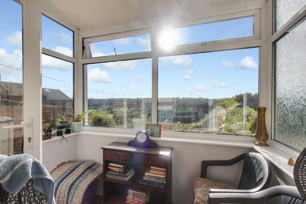Rose Terrace, Delph Hill, HX2, photo 7
