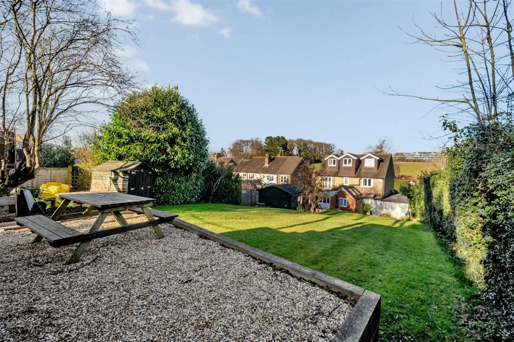 Peppard Road, Sonning Common, photo 34