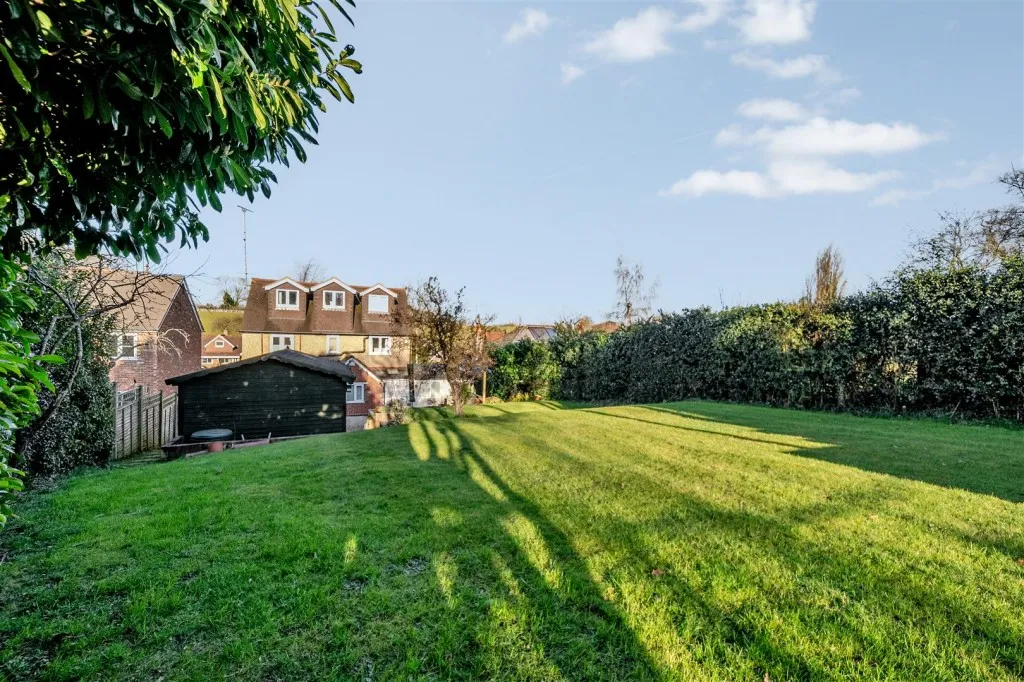 Peppard Road, Sonning Common, photo 41