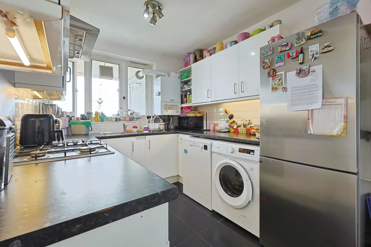 Shuttleworth Road, London, SW11, photo 5