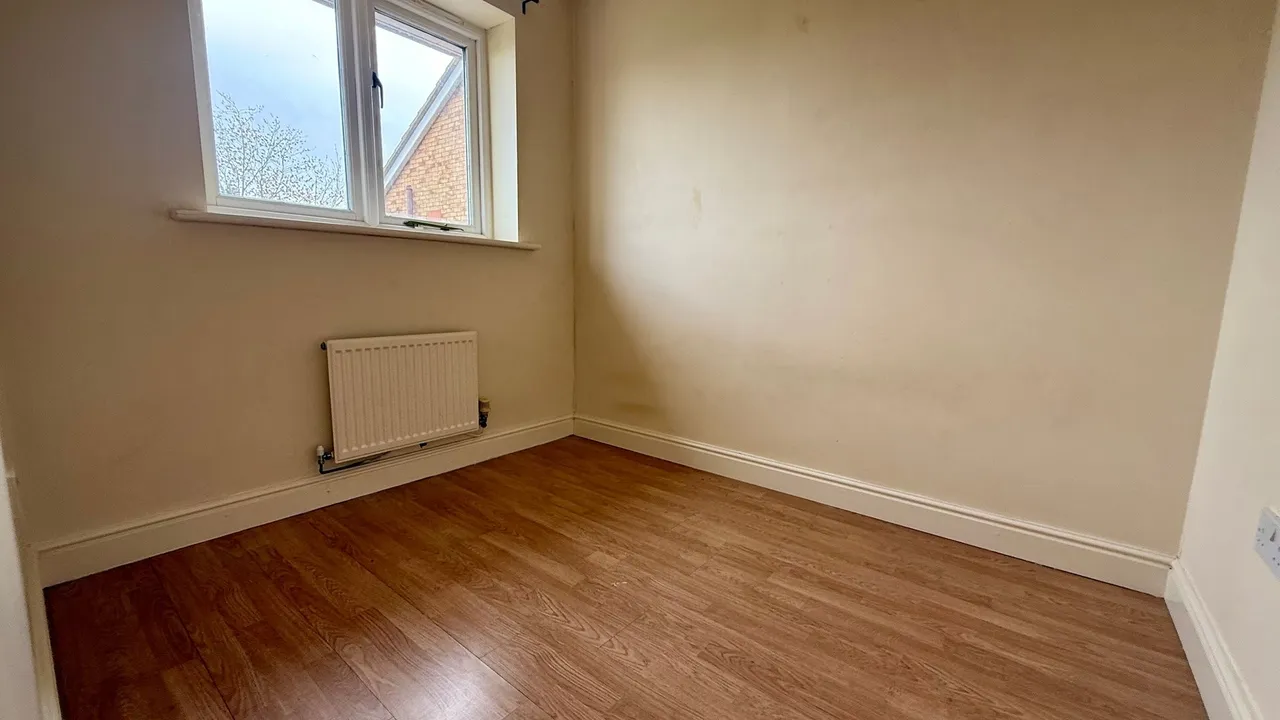 Wakes Close, Bourne, PE10, photo 14