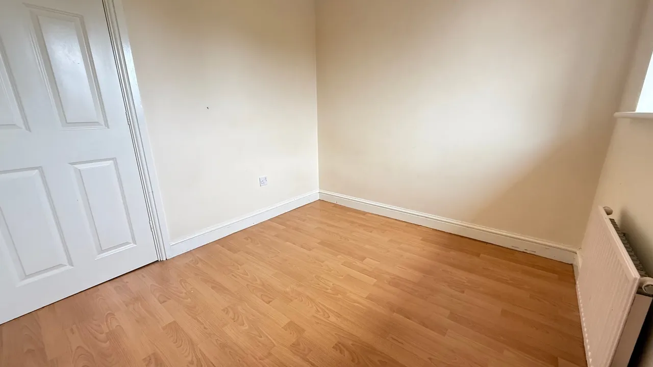Wakes Close, Bourne, PE10, photo 12