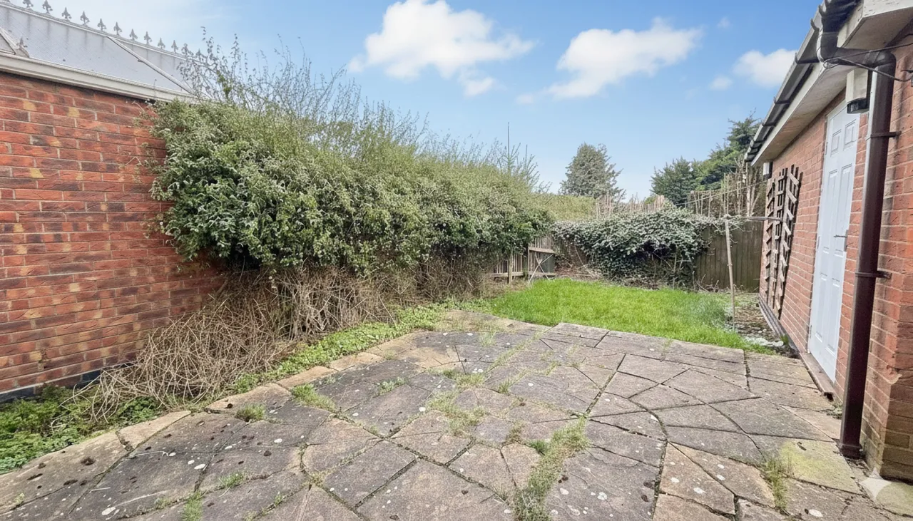 Wakes Close, Bourne, PE10, photo 15