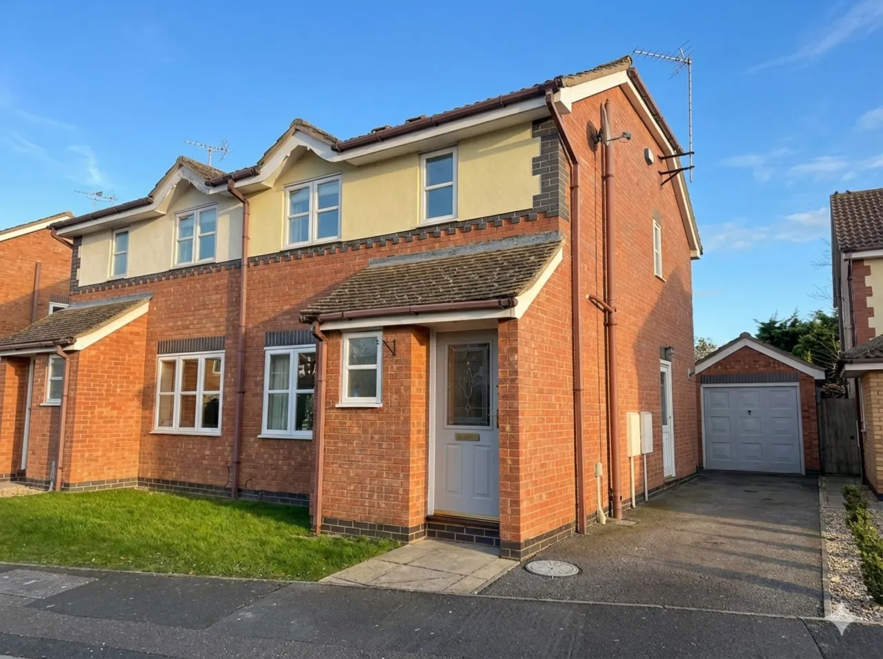 3 bed house for sale — Wakes Close, Bourne, PE10