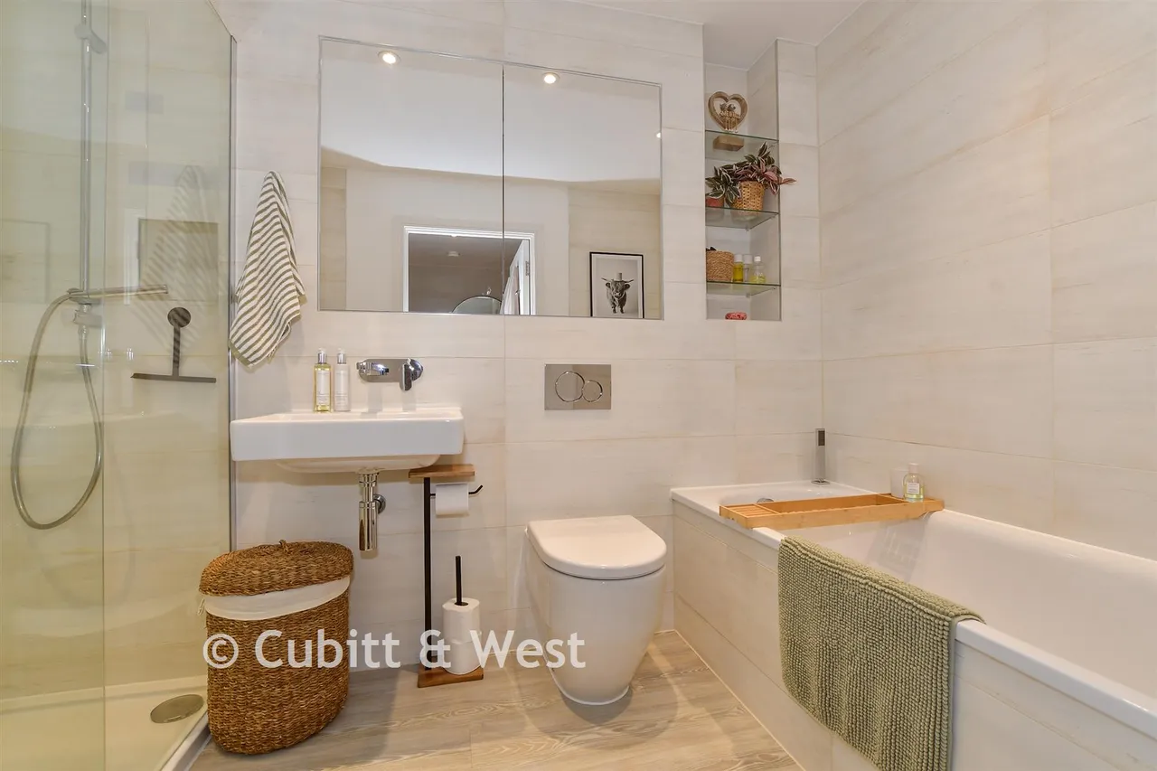 The Boulevard, Horsham, RH12, photo 9