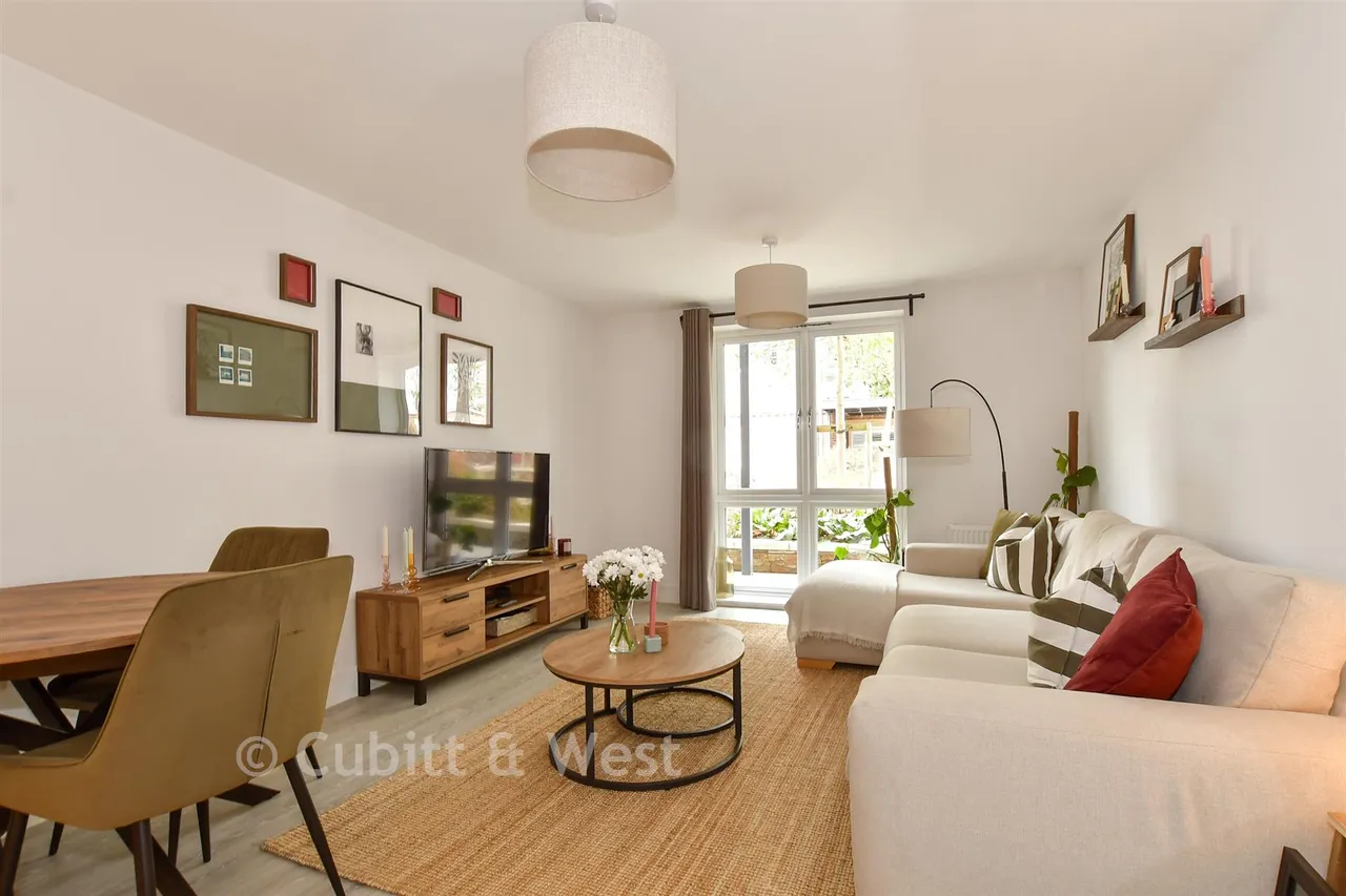 The Boulevard, Horsham, RH12, photo 5
