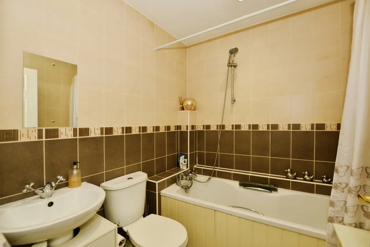 The Elms, Dymchurch Road, New Romney, TN28, photo 8