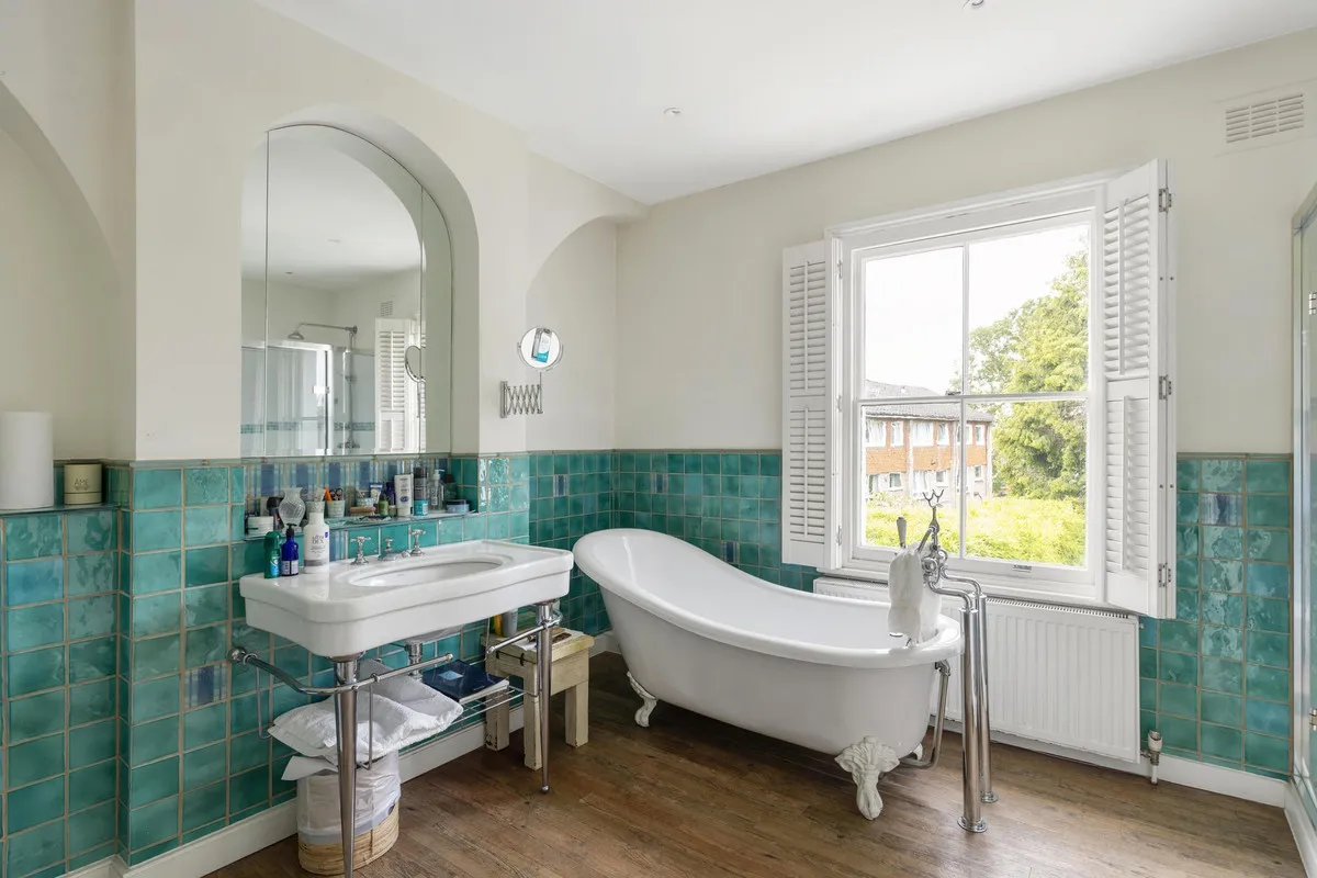 Mount Avenue, London, W5, photo 13