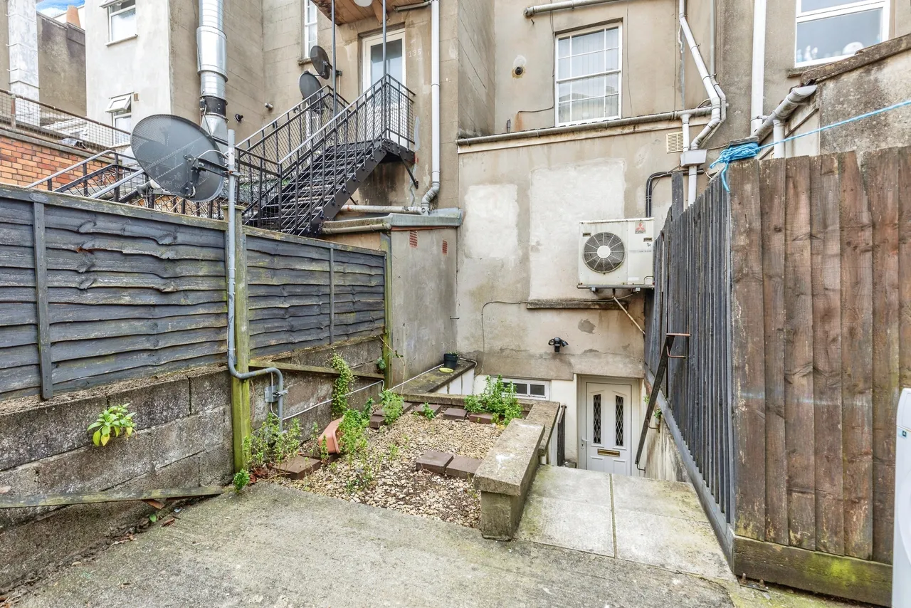 Whiteladies Road, Bristol, BS8, photo 13