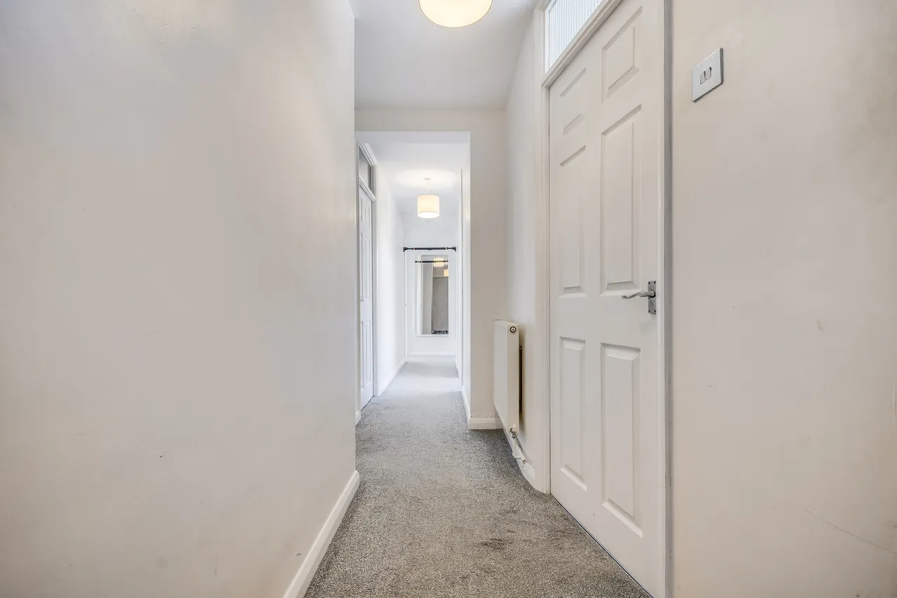 4 Seabrook Road, Great Baddow, Chelmsford, Essex, CM2 7JF, photo 8