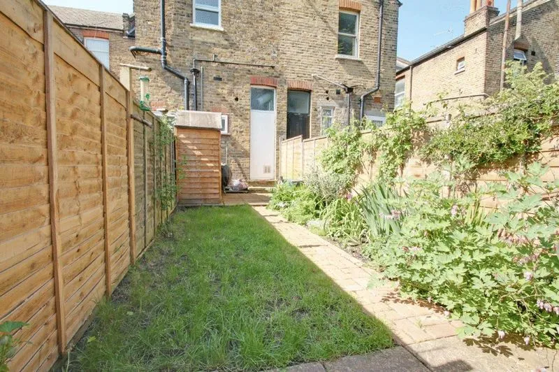 Manchester Road, London N15 6HP, photo 18