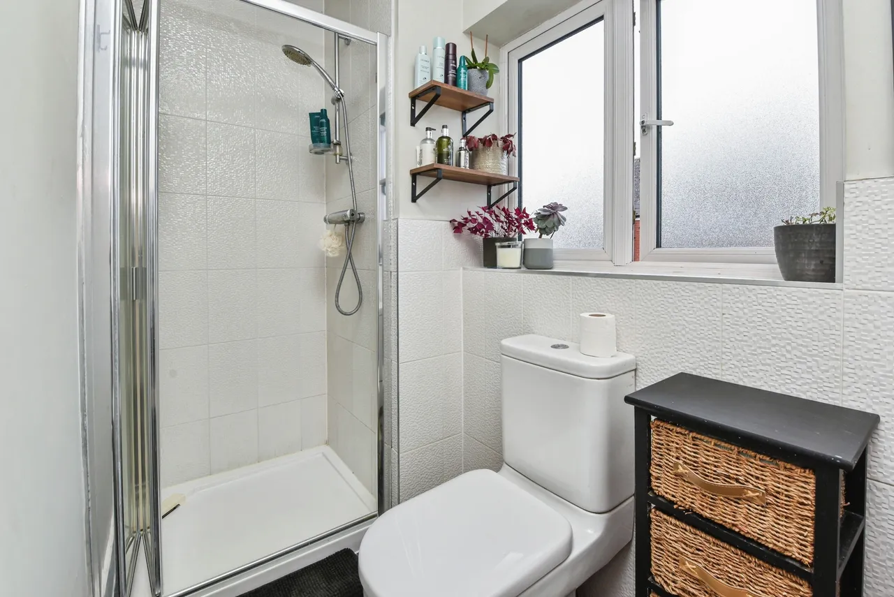 Garston Road, Frome, BA11, photo 16