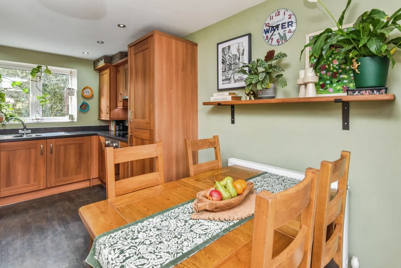 Garston Road, Frome, BA11, photo 11